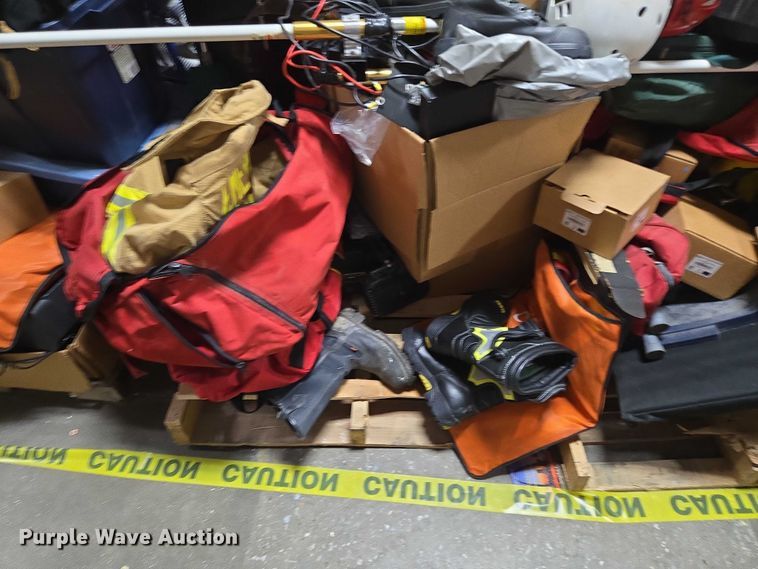 image for item EN3843 Tools