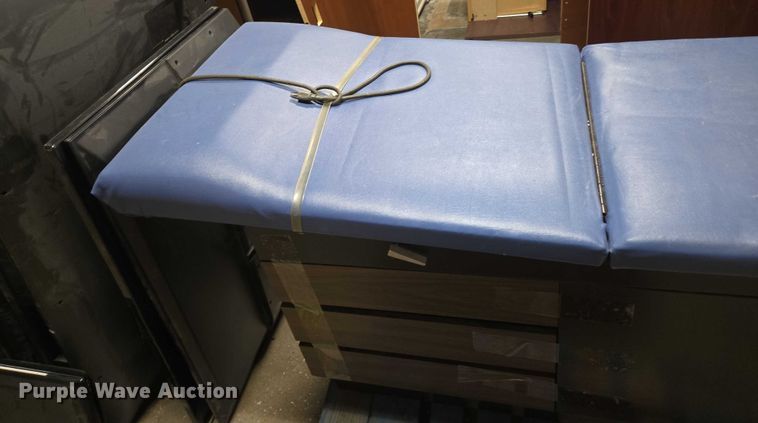 image for item EN3848 Furniture