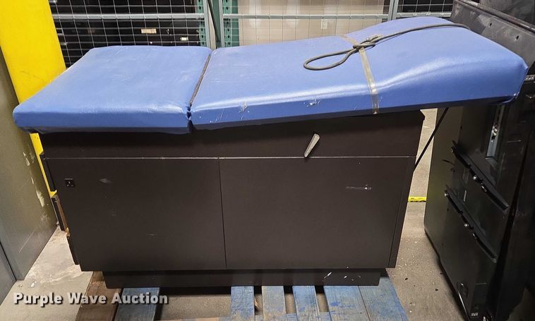 image for item EN3848 Furniture