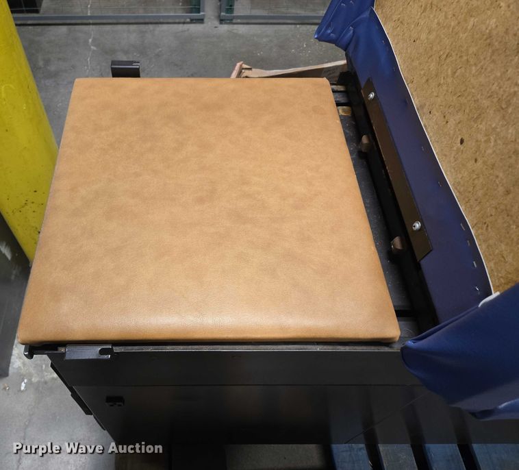 image for item EN3848 Furniture