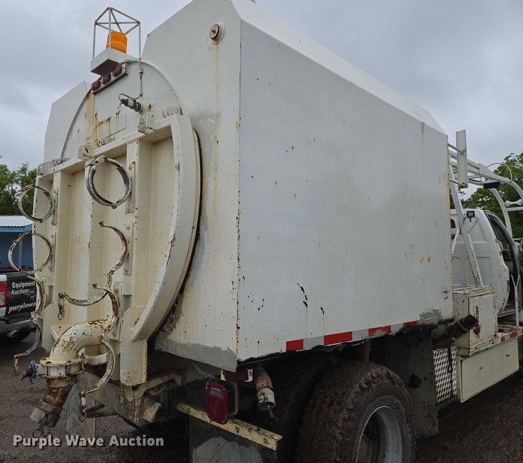 image for item EN8016 1986 Chevrolet 70 sewer jetter truck