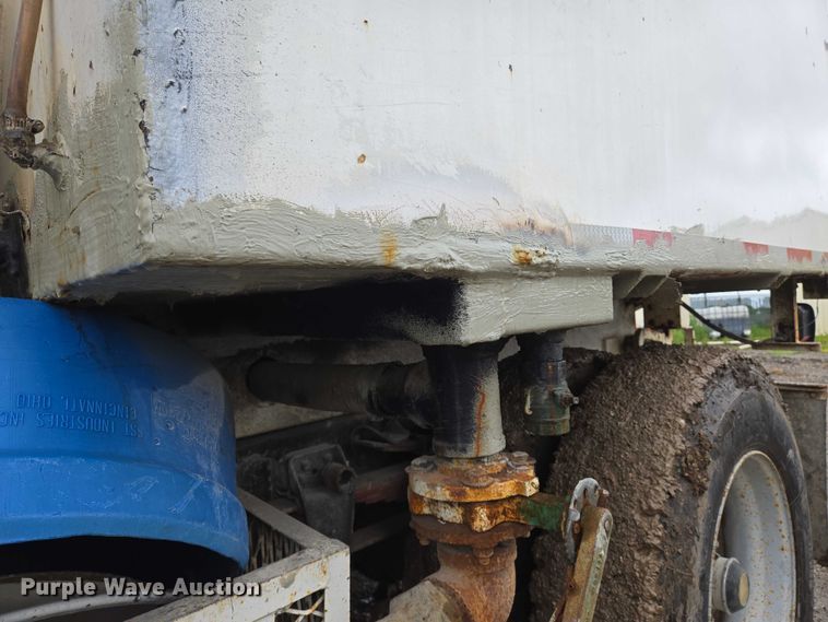 image for item EN8016 1986 Chevrolet 70 sewer jetter truck