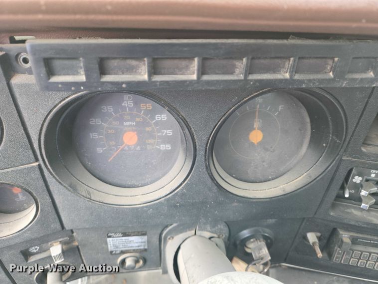 image for item EN8016 1986 Chevrolet 70 sewer jetter truck