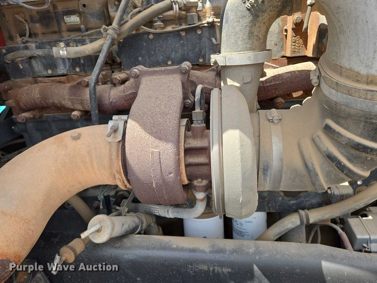 image for item EN8031 1996 Freightliner FLD semi truck