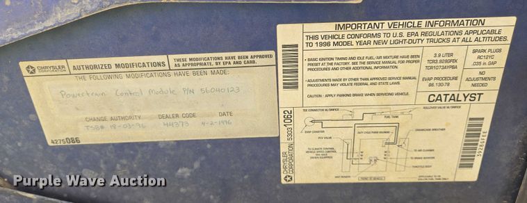 image for item EN8052 1996 Dodge Dakota pickup truck