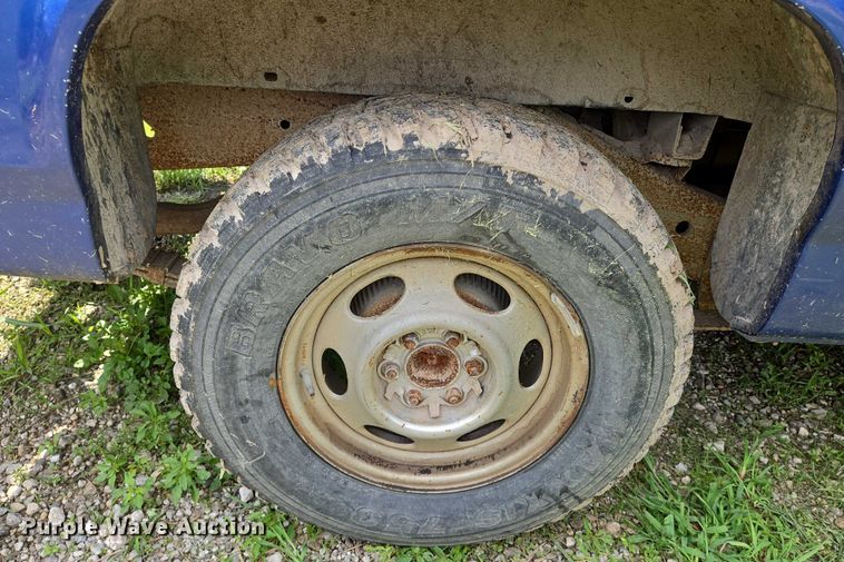 image for item EN8052 1996 Dodge Dakota pickup truck