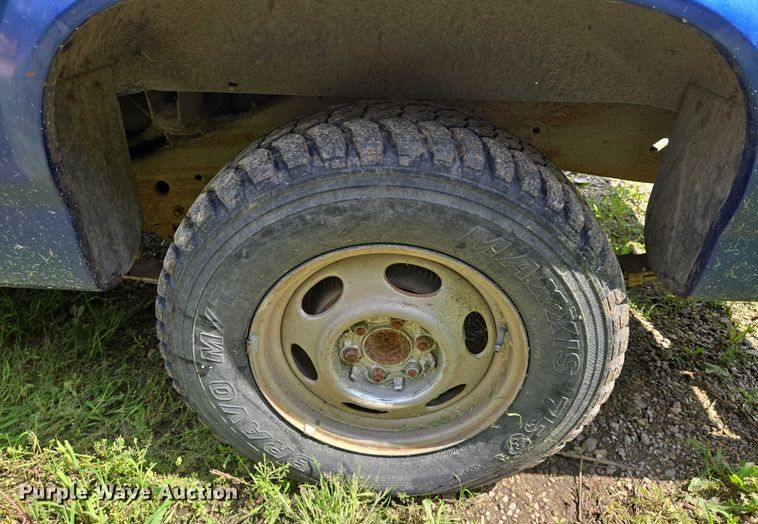 image for item EN8052 1996 Dodge Dakota pickup truck