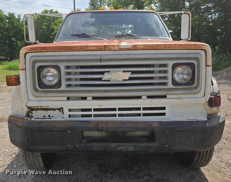 image for item EN8053 1973 Chevrolet C60 dump flatbed truck