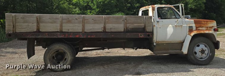 image for item EN8053 1973 Chevrolet C60 dump flatbed truck