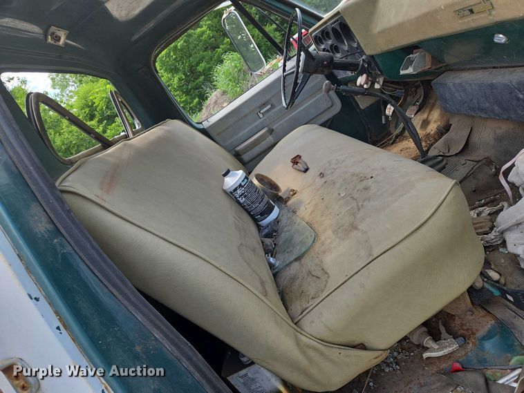 image for item EN8053 1973 Chevrolet C60 dump flatbed truck