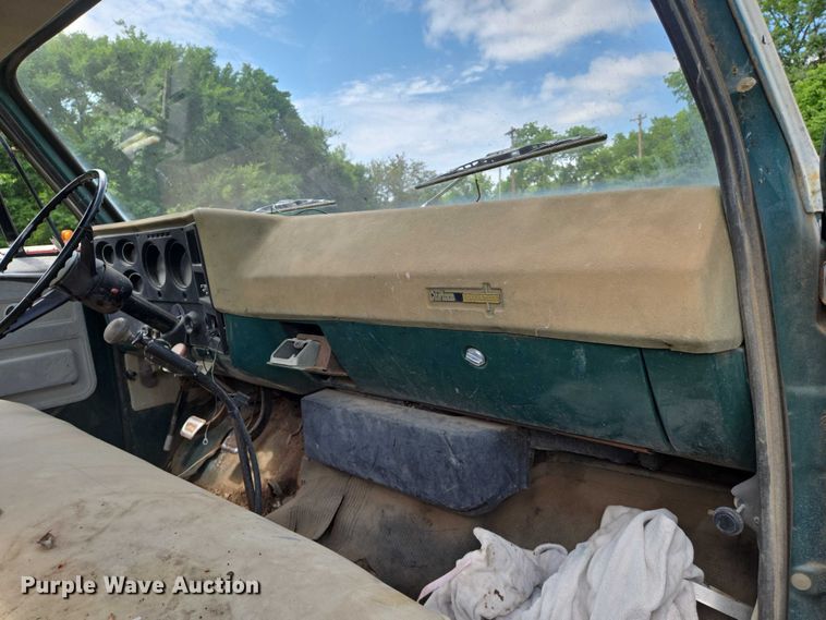 image for item EN8053 1973 Chevrolet C60 dump flatbed truck