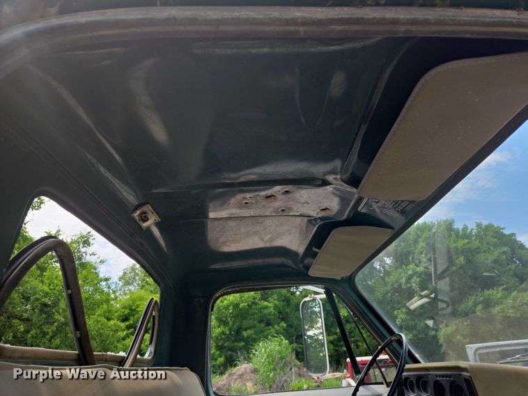 image for item EN8053 1973 Chevrolet C60 dump flatbed truck