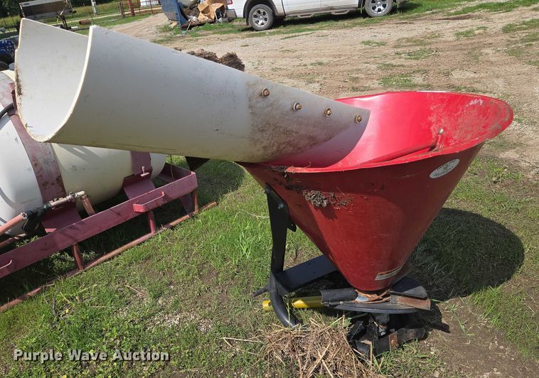 image for item EN8055 Farm Star 250 spreader 