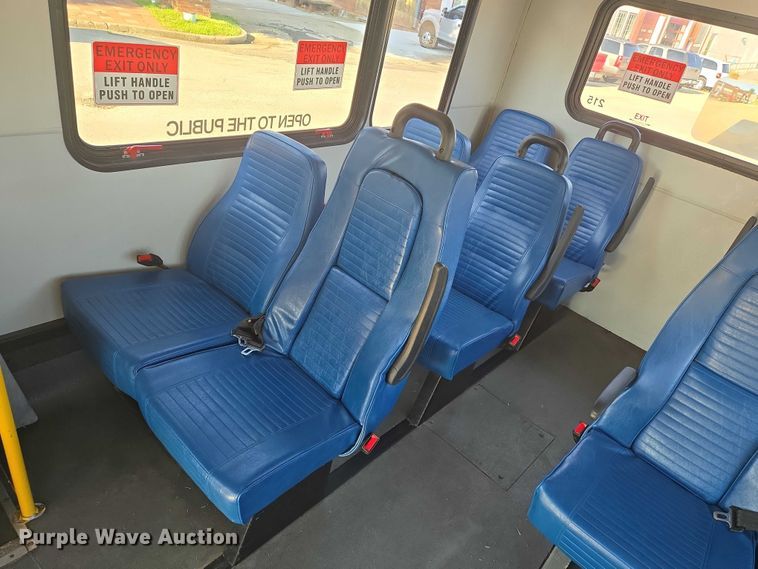 image for item EN8058 2016 Ford E450 shuttle bus