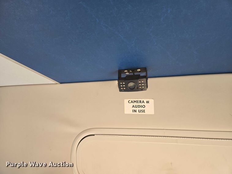 image for item EN8058 2016 Ford E450 shuttle bus