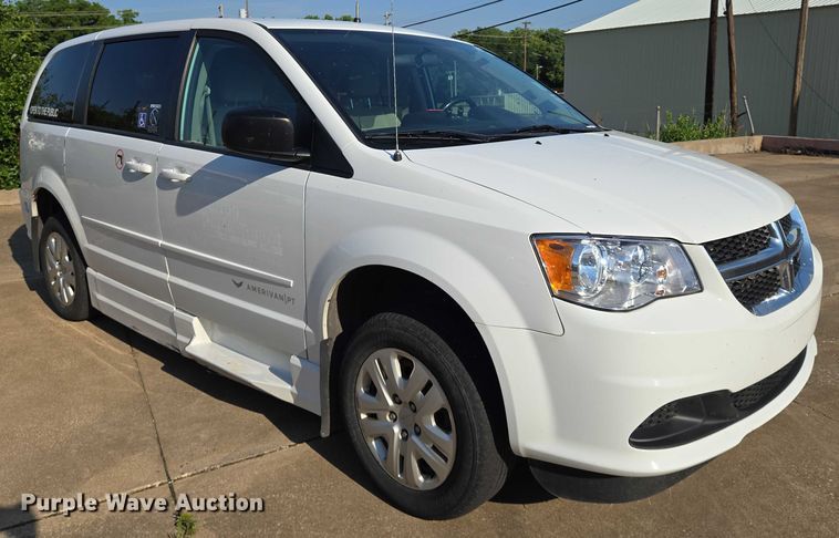 image for item EN8059 2017 Dodge Grand Caravan handicap accessible van