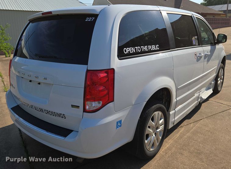image for item EN8059 2017 Dodge Grand Caravan handicap accessible van