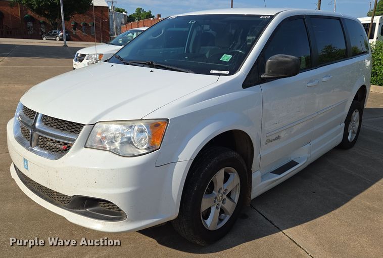 image for item EN8061 2017 Dodge Grand Caravan handicap accessible van