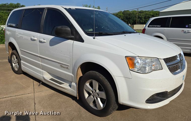 image for item EN8061 2017 Dodge Grand Caravan handicap accessible van