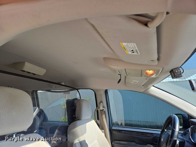 image for item EN8061 2017 Dodge Grand Caravan handicap accessible van