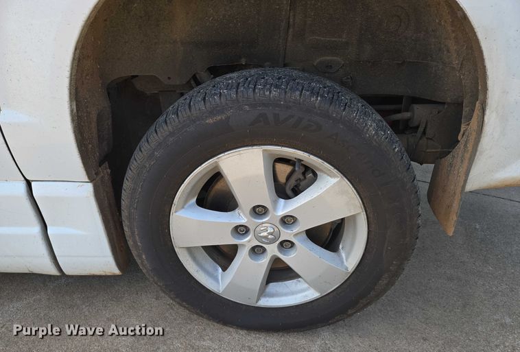 image for item EN8061 2017 Dodge Grand Caravan handicap accessible van