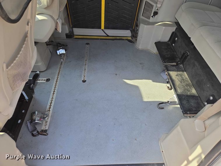 image for item EN8062 2017 Dodge Grand Caravan handicap accessible van