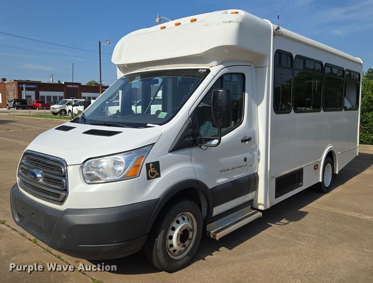image for item EN8064 2018 Ford Transit 350 shuttle bus