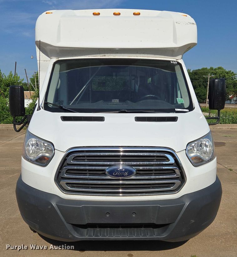 image for item EN8064 2018 Ford Transit 350 shuttle bus