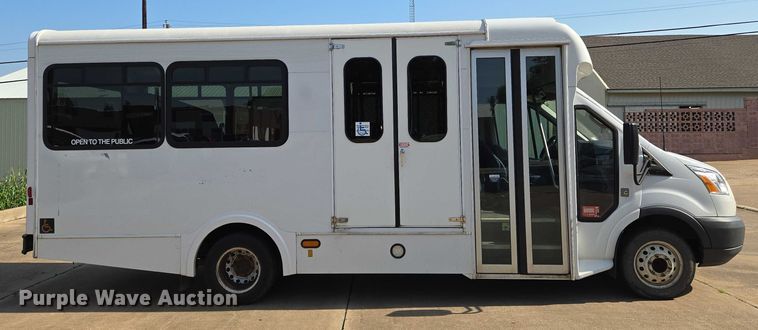 image for item EN8064 2018 Ford Transit 350 shuttle bus