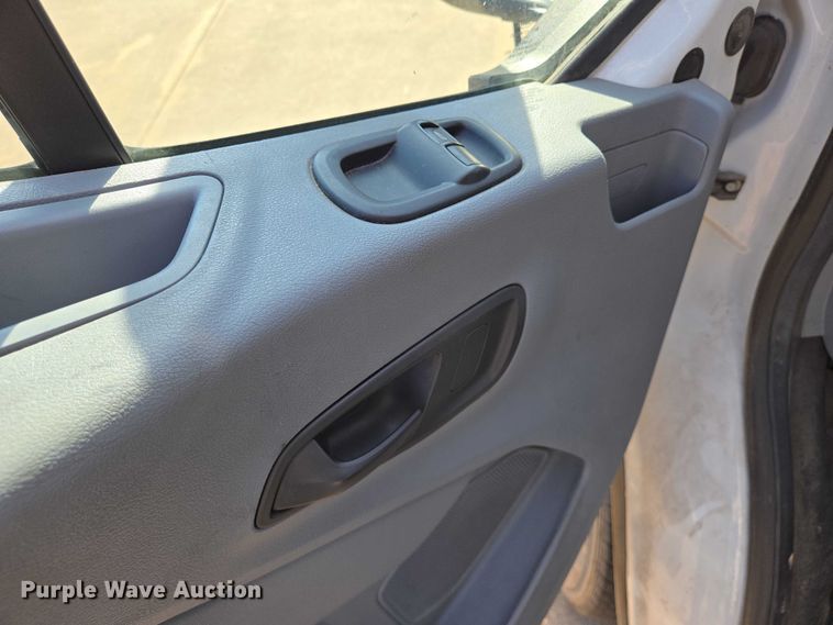 image for item EN8064 2018 Ford Transit 350 shuttle bus