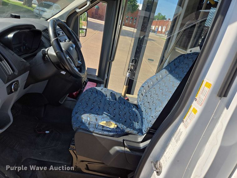 image for item EN8064 2018 Ford Transit 350 shuttle bus