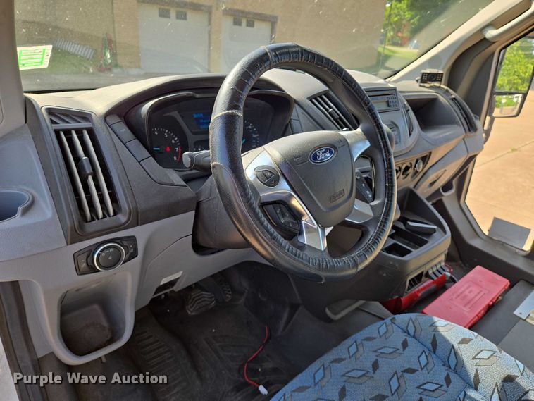 image for item EN8064 2018 Ford Transit 350 shuttle bus