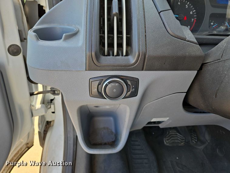 image for item EN8064 2018 Ford Transit 350 shuttle bus