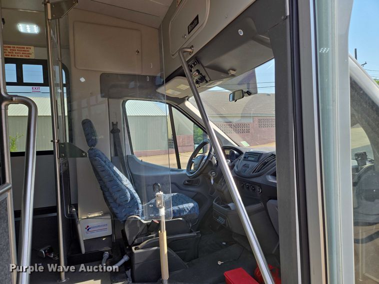 image for item EN8064 2018 Ford Transit 350 shuttle bus