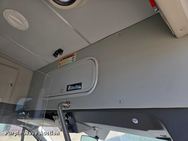 image for item EN8064 2018 Ford Transit 350 shuttle bus