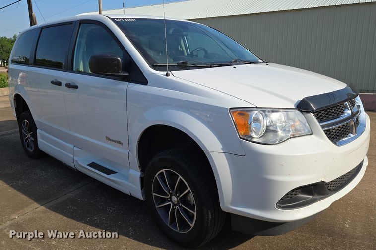 image for item EN8069 2019 Dodge Grand Caravan  handicap accessible van