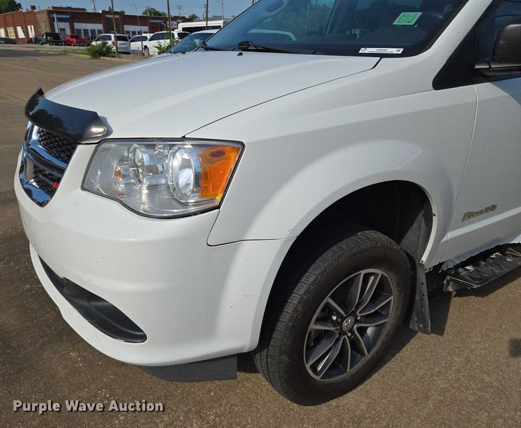 image for item EN8069 2019 Dodge Grand Caravan  handicap accessible van