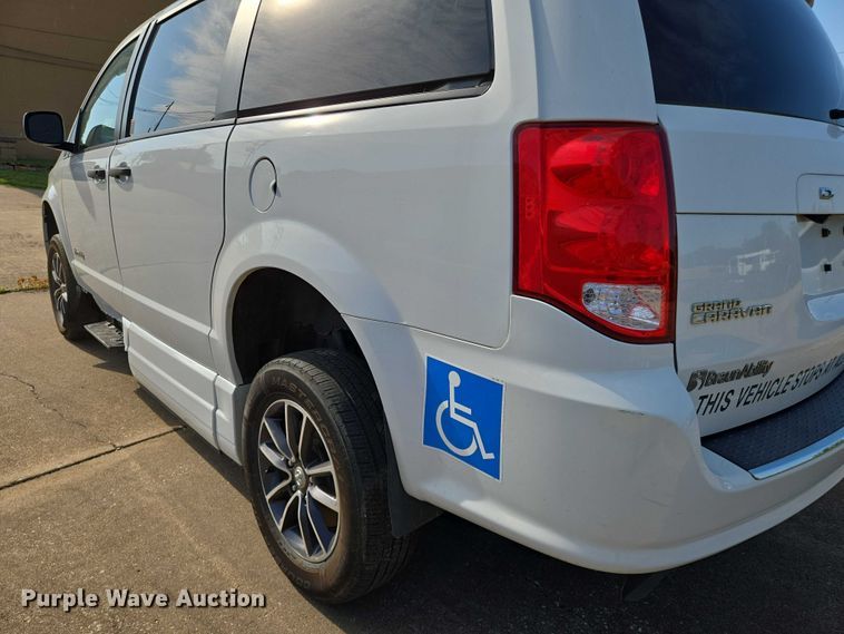 image for item EN8069 2019 Dodge Grand Caravan  handicap accessible van