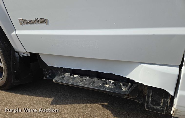 image for item EN8069 2019 Dodge Grand Caravan  handicap accessible van