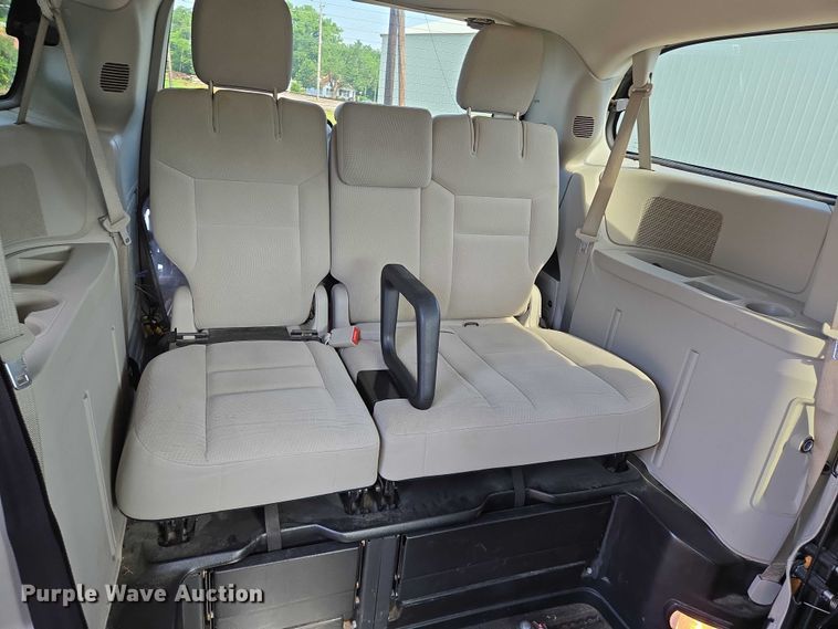 image for item EN8069 2019 Dodge Grand Caravan  handicap accessible van