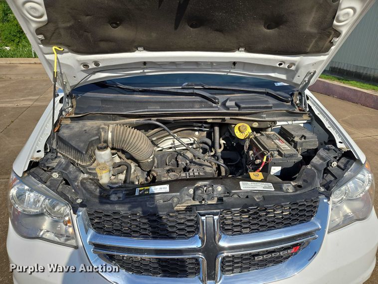 image for item EN8069 2019 Dodge Grand Caravan  handicap accessible van