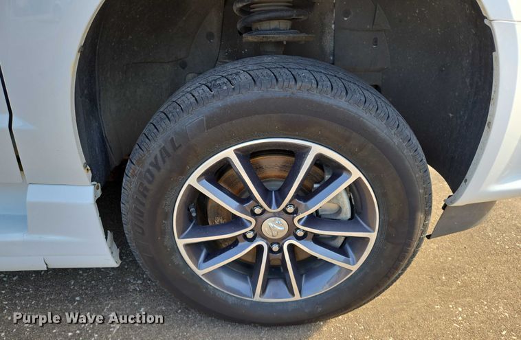 image for item EN8069 2019 Dodge Grand Caravan  handicap accessible van