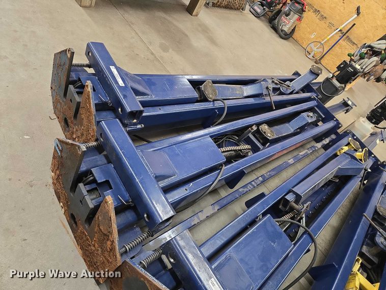 image for item EN8073 Worth 9000CF two post automotive lift