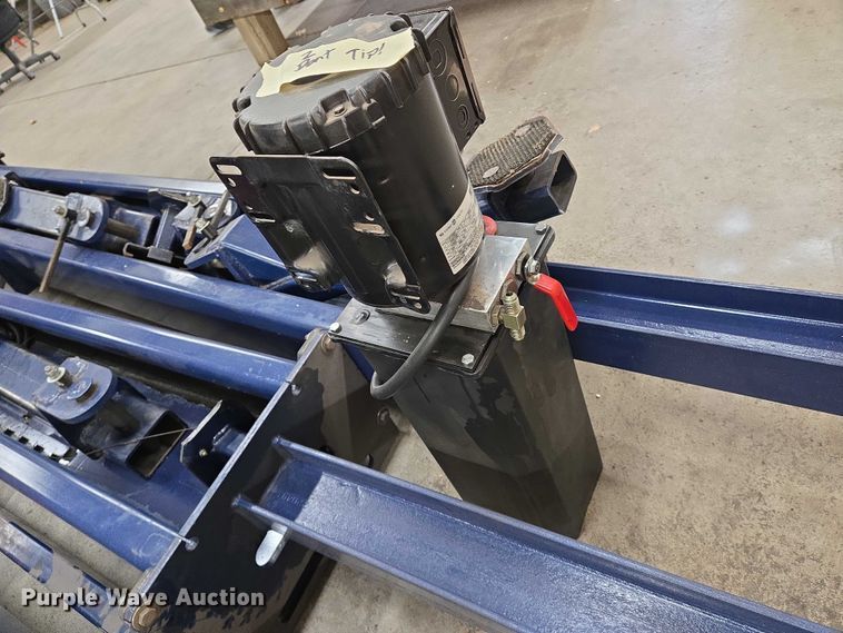 image for item EN8073 Worth 9000CF two post automotive lift