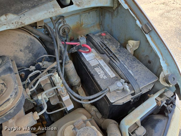 image for item EN8075 1996 Dodge Ram Wagon 3500 van