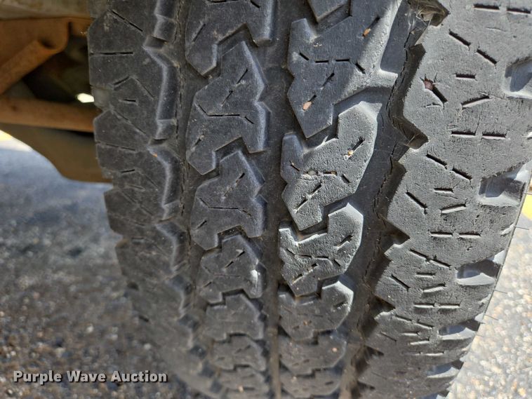 image for item EN8075 1996 Dodge Ram Wagon 3500 van