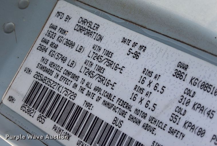 image for item EN8075 1996 Dodge Ram Wagon 3500 van