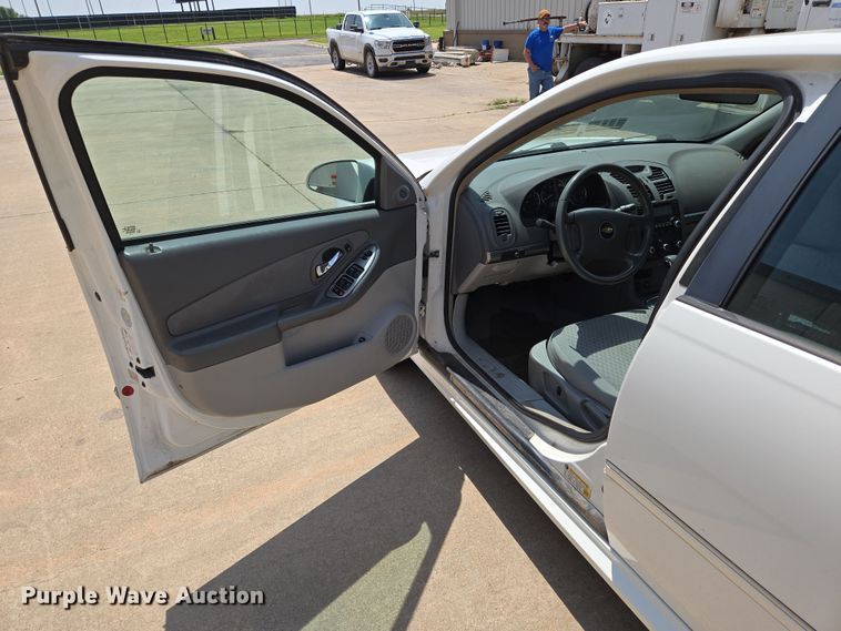 image for item EN8078 2006 Chevrolet Malibu Maxx LT 