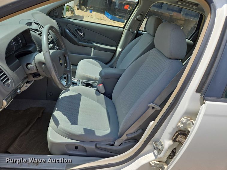 image for item EN8078 2006 Chevrolet Malibu Maxx LT 