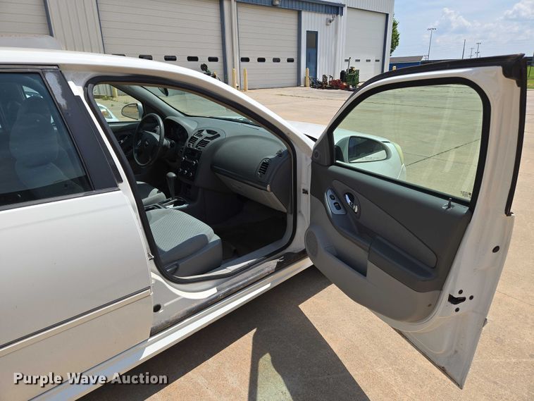 image for item EN8078 2006 Chevrolet Malibu Maxx LT 